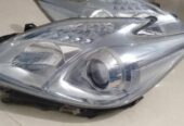 Toyota Prius 30 Headlight